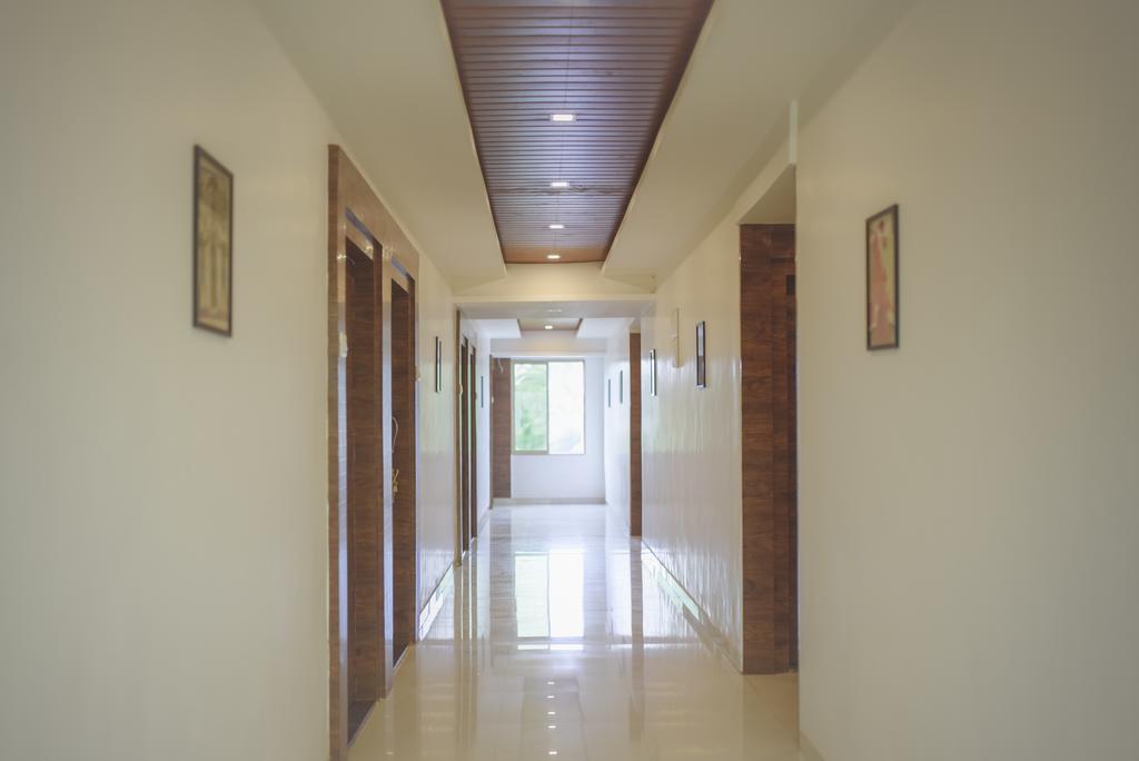 White House Beach Resort Nagaon  Exterior photo