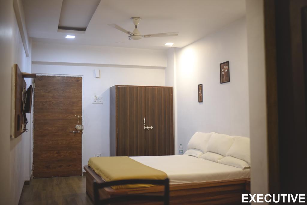 White House Beach Resort Nagaon  Exterior photo