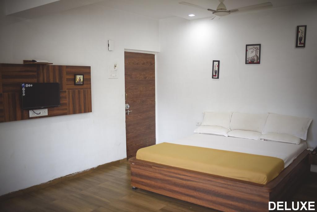 White House Beach Resort Nagaon  Exterior photo